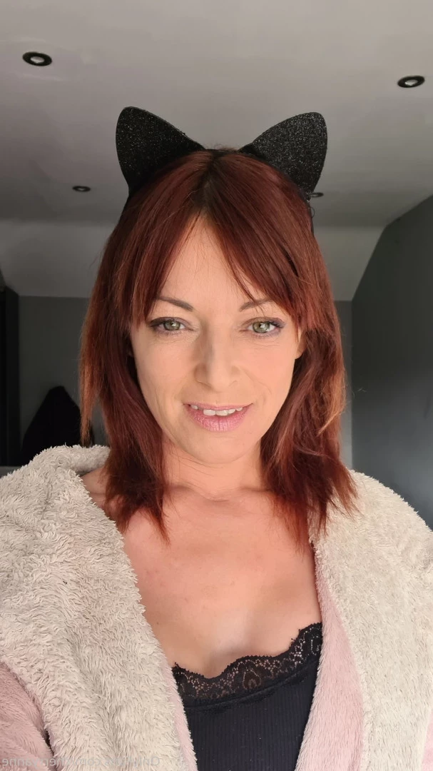 🇬🇧 𝙀𝙉𝙂𝙇𝙄𝙎𝙃 𝘾𝙊𝙐𝙂𝘼𝙍 🍒 [ cherryanne ] Onlyfans leaked photo 8776318 on Hotleaks.tv