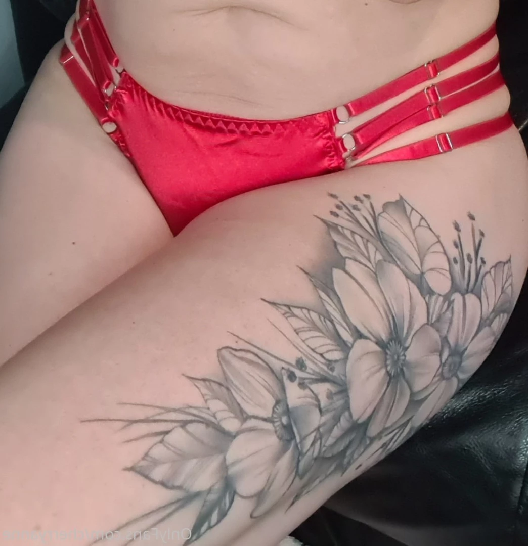 🇬🇧 𝙀𝙉𝙂𝙇𝙄𝙎𝙃 𝘾𝙊𝙐𝙂𝘼𝙍 🍒 [ cherryanne ] Onlyfans leaked photo 8776504 on Hotleaks.tv