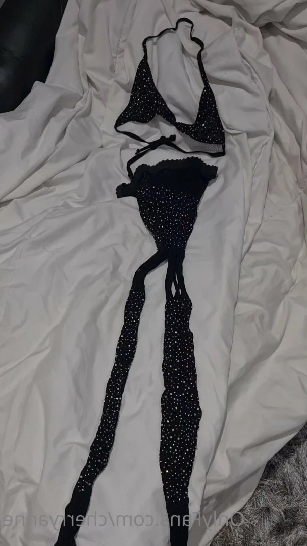 🇬🇧 𝙀𝙉𝙂𝙇𝙄𝙎𝙃 𝘾𝙊𝙐𝙂𝘼𝙍 🍒 [ cherryanne ] Onlyfans leaked photo 8784867 on Hotleaks.tv