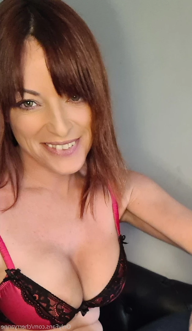 🇬🇧 𝙀𝙉𝙂𝙇𝙄𝙎𝙃 𝘾𝙊𝙐𝙂𝘼𝙍 🍒 [ cherryanne ] Onlyfans leaked photo 8785864 on Hotleaks.tv