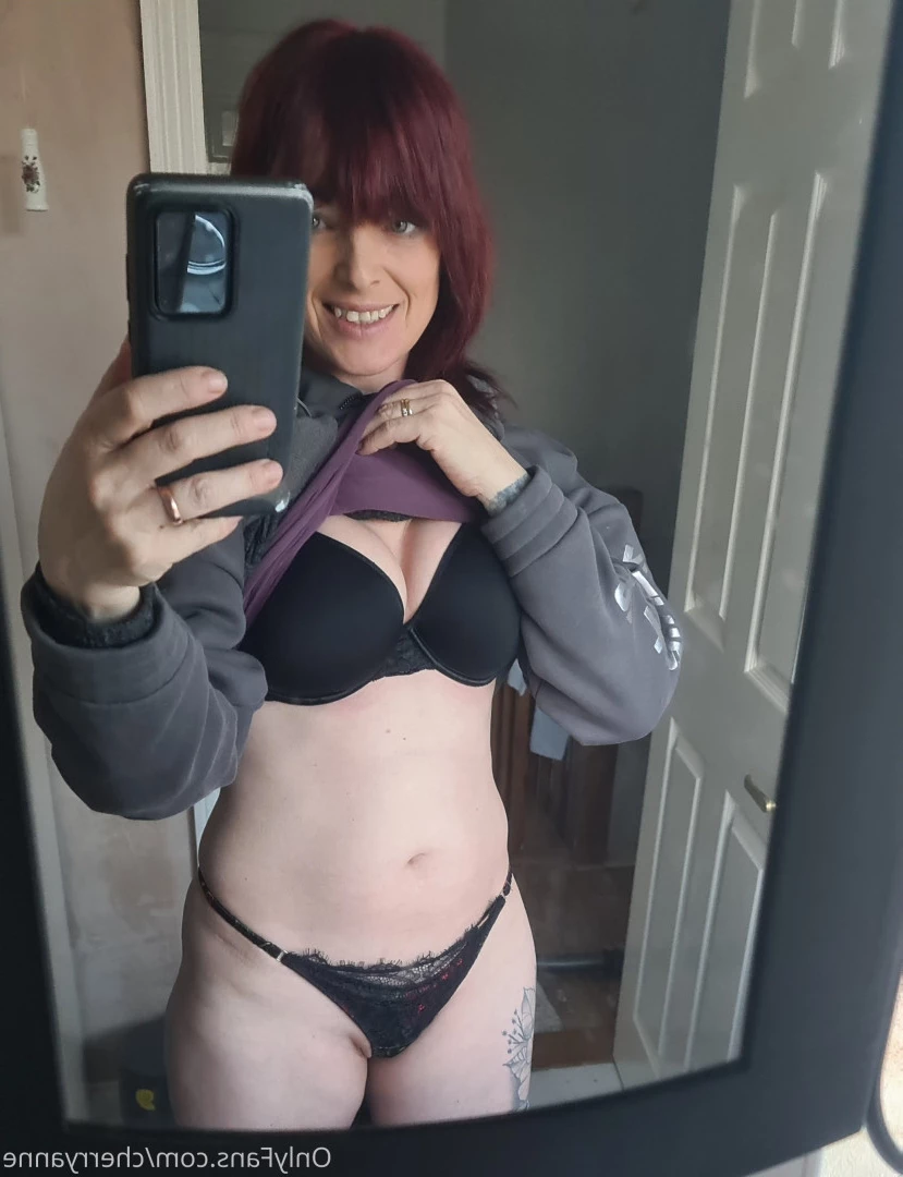 🇬🇧 𝙀𝙉𝙂𝙇𝙄𝙎𝙃 𝘾𝙊𝙐𝙂𝘼𝙍 🍒 [ cherryanne ] Onlyfans leaked photo 8785907 on Hotleaks.tv