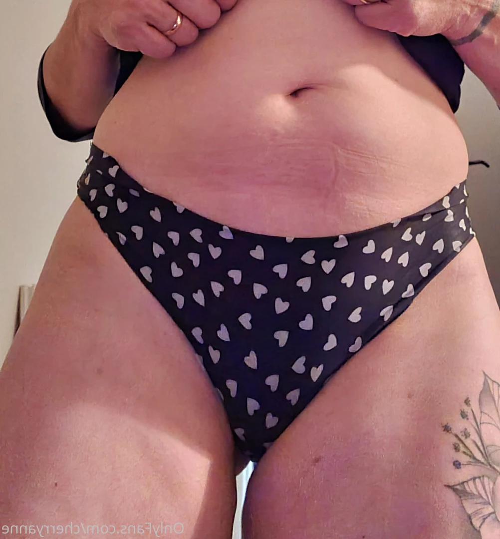 🇬🇧 𝙀𝙉𝙂𝙇𝙄𝙎𝙃 𝘾𝙊𝙐𝙂𝘼𝙍 🍒 [ cherryanne ] Onlyfans leaked photo 8790998 on Hotleaks.tv