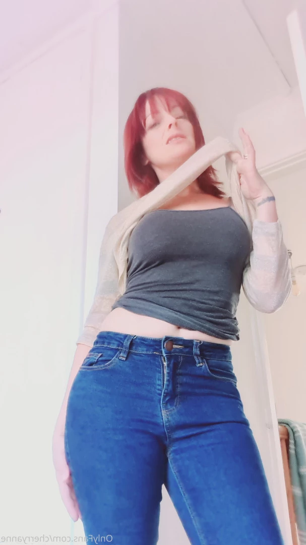 🇬🇧 𝙀𝙉𝙂𝙇𝙄𝙎𝙃 𝘾𝙊𝙐𝙂𝘼𝙍 🍒 [ cherryanne ] Onlyfans leaked photo 8798938 on Hotleaks.tv