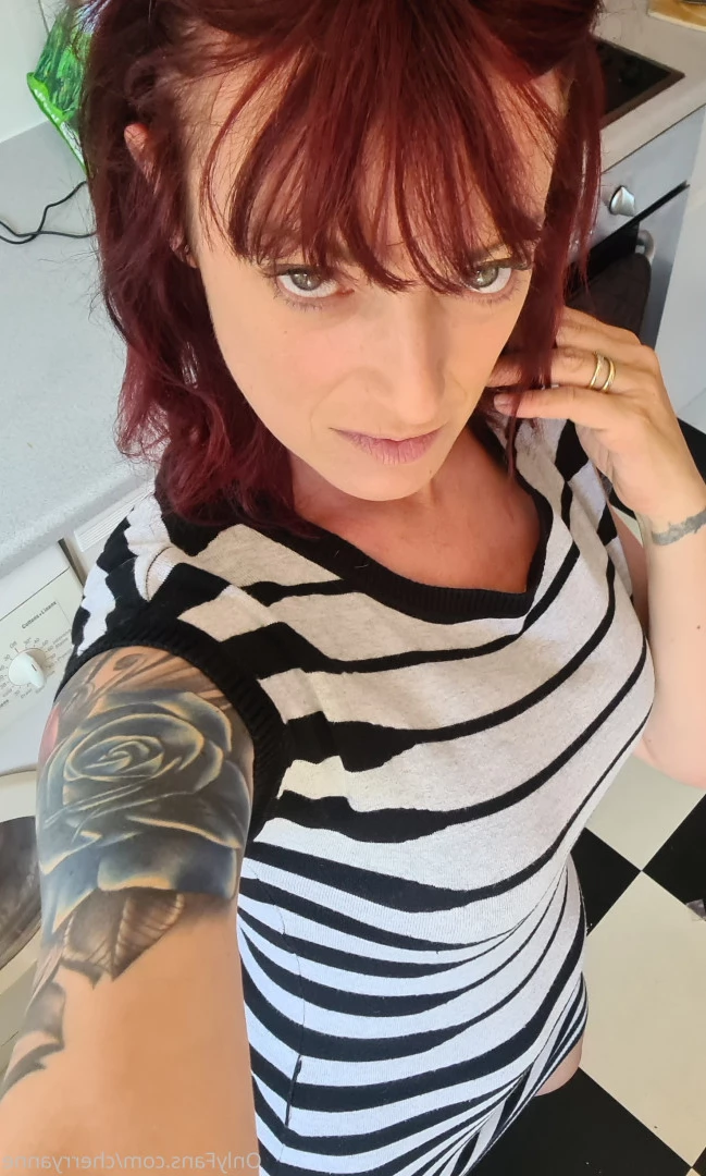 🇬🇧 𝙀𝙉𝙂𝙇𝙄𝙎𝙃 𝘾𝙊𝙐𝙂𝘼𝙍 🍒 [ cherryanne ] Onlyfans leaked photo 8802850 on Hotleaks.tv