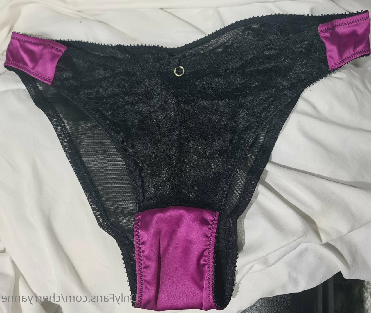 🇬🇧 𝙀𝙉𝙂𝙇𝙄𝙎𝙃 𝘾𝙊𝙐𝙂𝘼𝙍 🍒 [ cherryanne ] Onlyfans leaked photo 8804898 on Hotleaks.tv