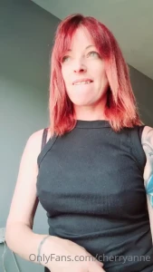 🇬🇧 𝙀𝙉𝙂𝙇𝙄𝙎𝙃 𝘾𝙊𝙐𝙂𝘼𝙍 🍒 [ cherryanne ] Onlyfans leaked video 10459093 on Hotleaks.tv