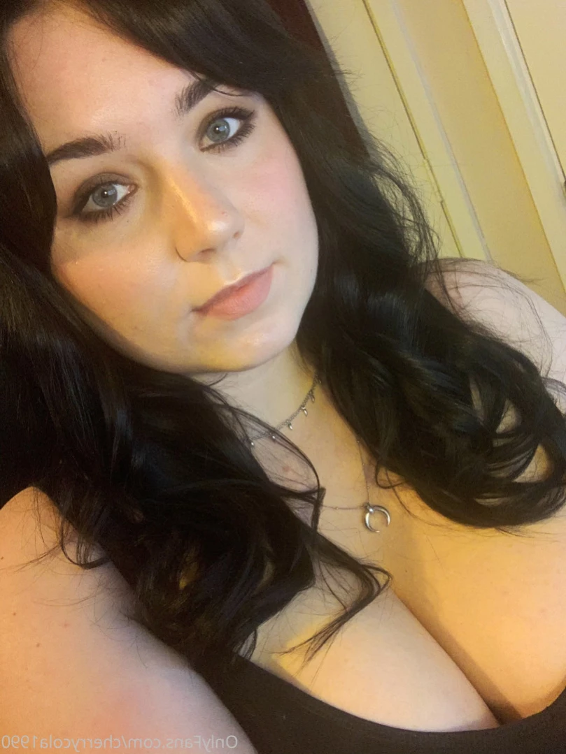 cherrycola1990 Onlyfans leaked photo 14850918 on Hotleaks.tv