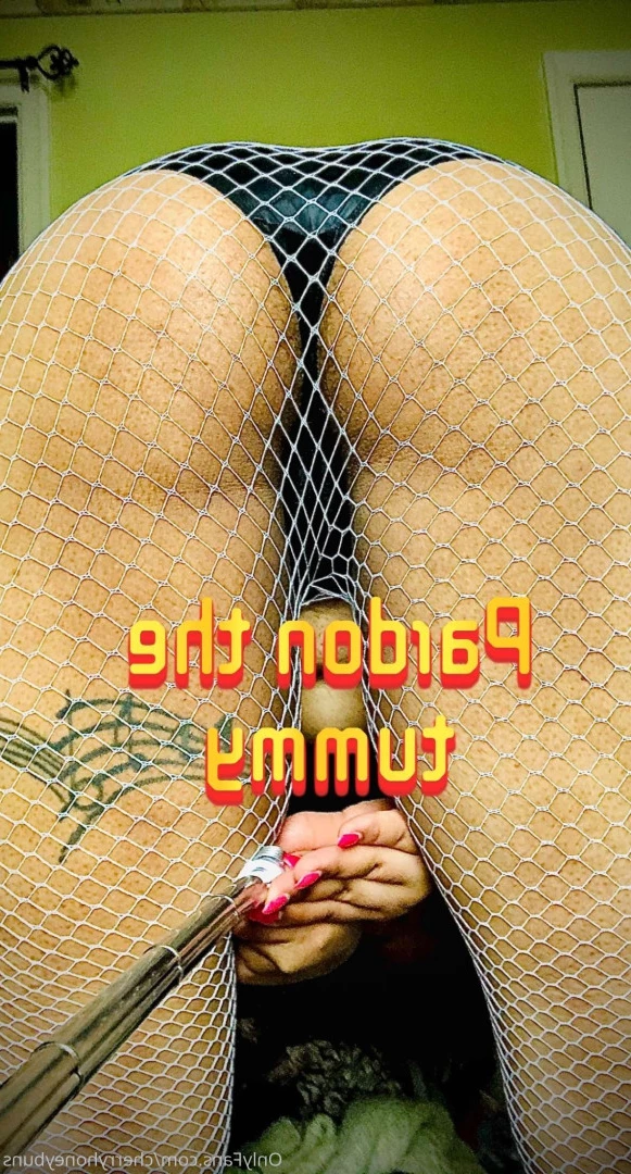 Princess Cherry [ cherryhoneybuns ] Onlyfans leaked photo 9899348 on Hotleaks.tv