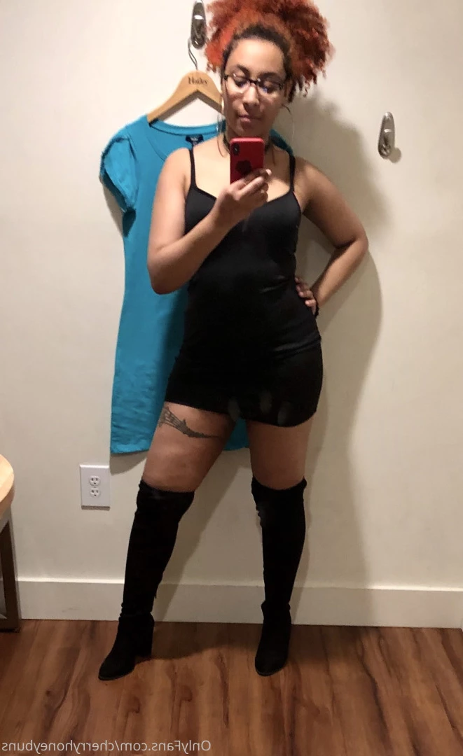 Princess Cherry [ cherryhoneybuns ] Onlyfans leaked photo 9901190 on Hotleaks.tv