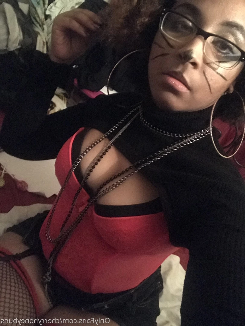 Princess Cherry [ cherryhoneybuns ] Onlyfans leaked photo 9901373 on Hotleaks.tv