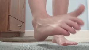 10458774