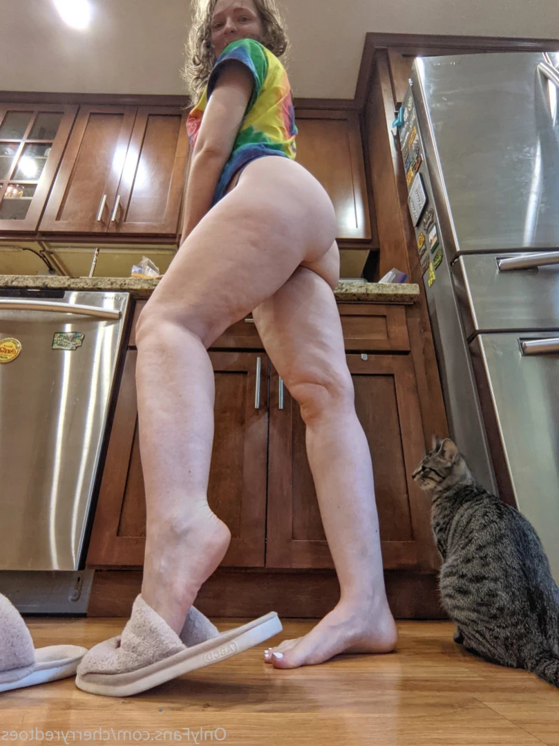 cherryredtoes Onlyfans leaked photo 12477129 on Hotleaks.tv