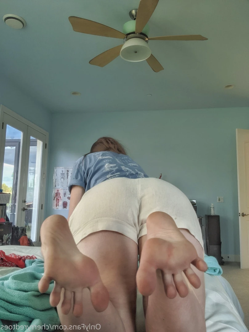 cherryredtoes Onlyfans leaked photo 14658337 on Hotleaks.tv