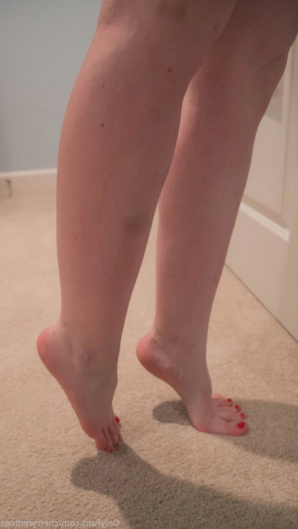 cherryredtoes Onlyfans leaked photo 15223469 on Hotleaks.tv