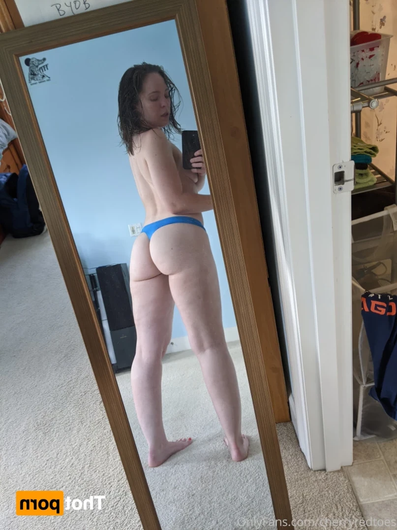 cherryredtoes Onlyfans leaked photo 16111909 on Hotleaks.tv