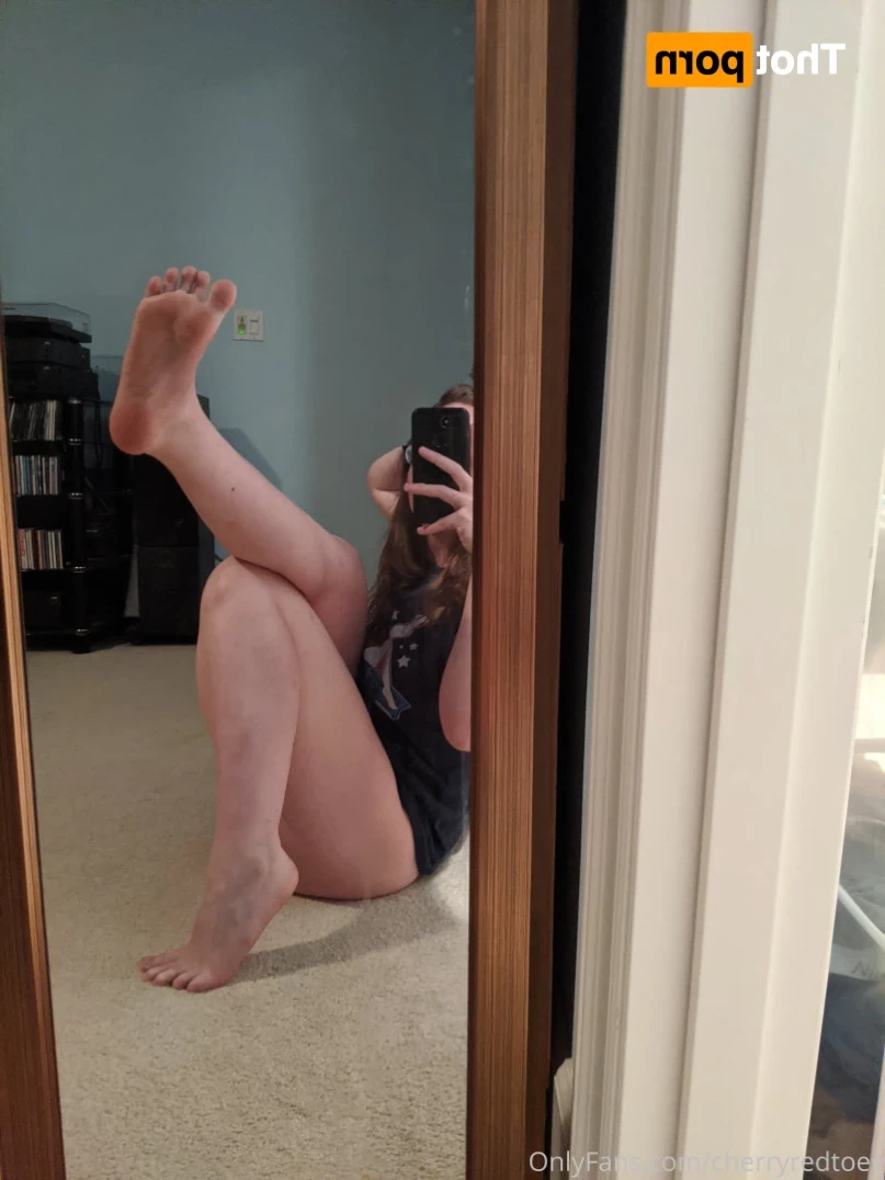 cherryredtoes Onlyfans leaked photo 16134471 on Hotleaks.tv