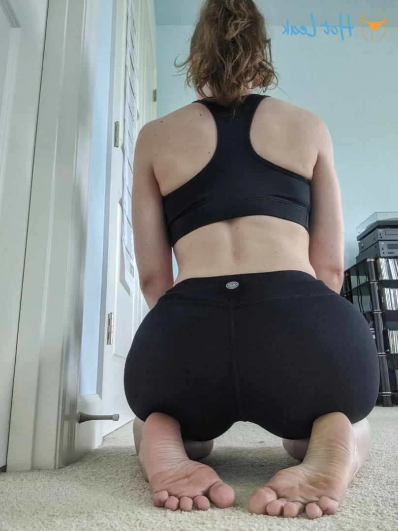 cherryredtoes Onlyfans leaked photo 16270654 on Hotleaks.tv