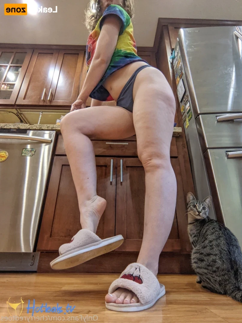 cherryredtoes Onlyfans leaked photo 16302580 on Hotleaks.tv