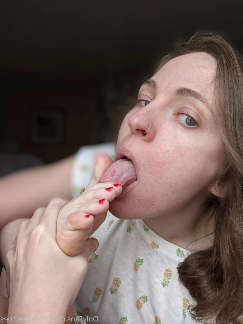 cherryredtoes Onlyfans leaked photo 16303196 on Hotleaks.tv