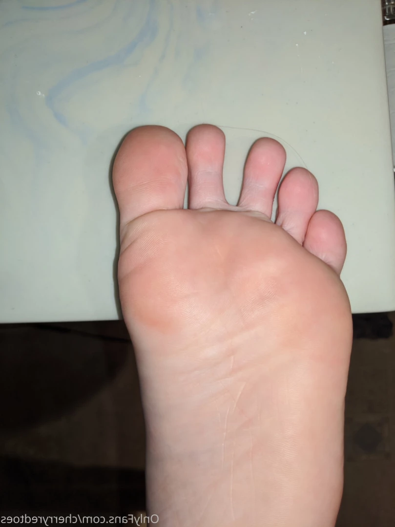 cherryredtoes Onlyfans leaked photo 16311668 on Hotleaks.tv