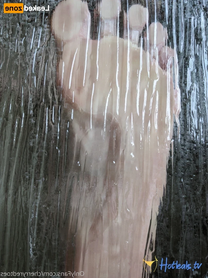 cherryredtoes Onlyfans leaked photo 16313715 on Hotleaks.tv