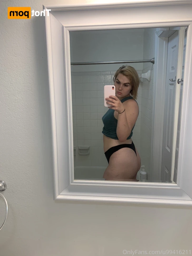 cheyennebanx Onlyfans leaked photo 16311354 on Hotleaks.tv