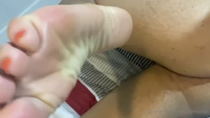 10458274