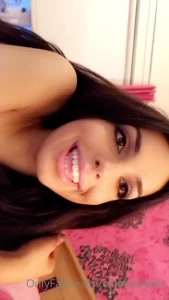 15921003