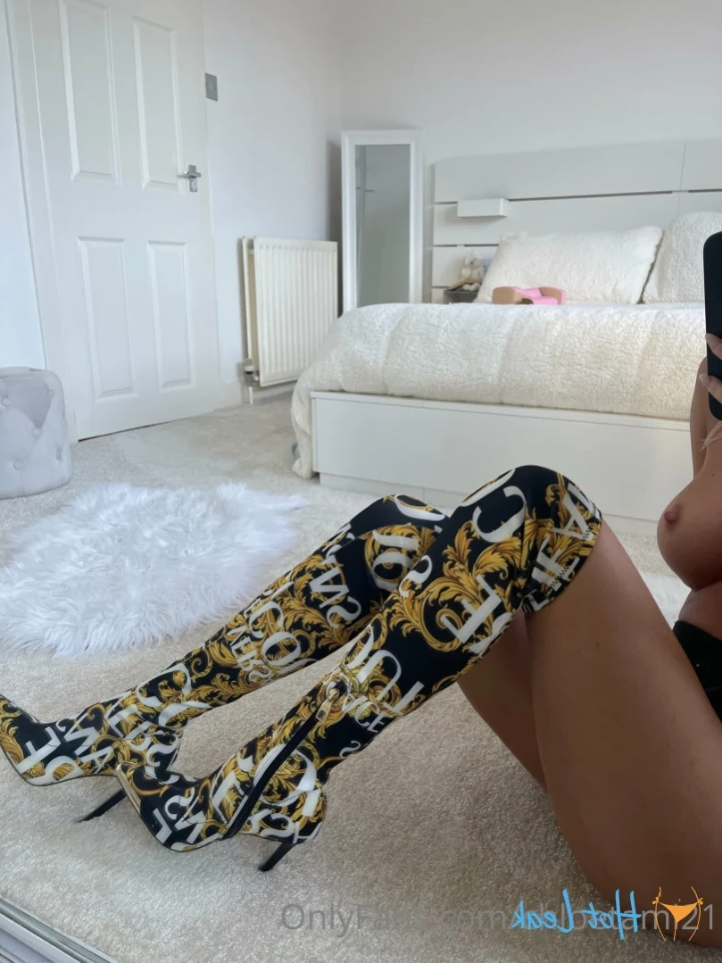 Chloe tami [ chloetami21 ] Onlyfans leaked photo 16265859 on Hotleaks.tv