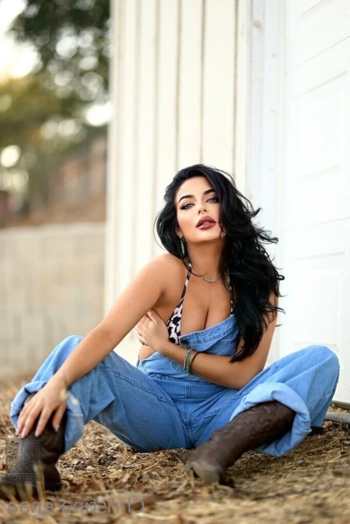 Christina.enaa [ christinaenaa ] Onlyfans leaked photo 16274327 on Hotleaks.tv