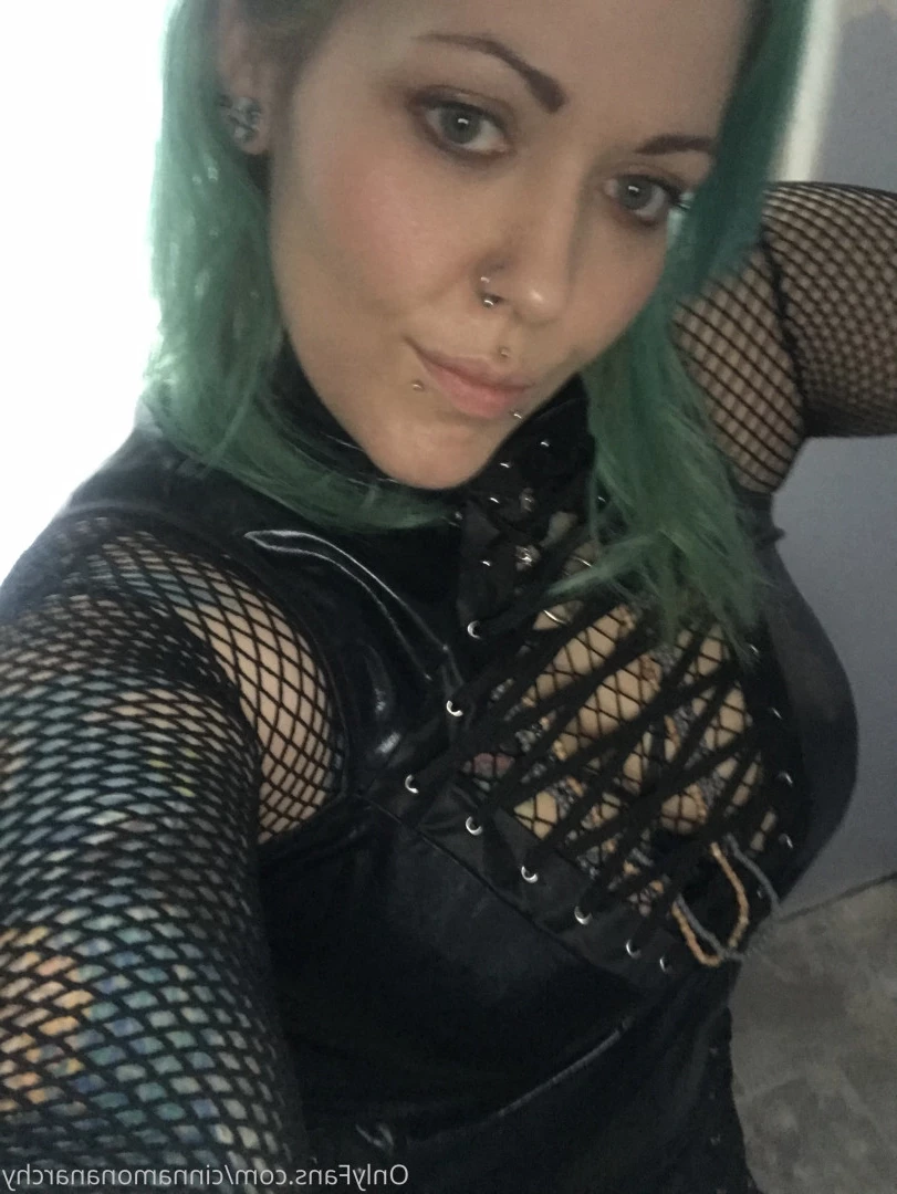 Cinnamon Anarchy [ cinnamonanarchy ] Onlyfans leaked photo 8919028 on Hotleaks.tv
