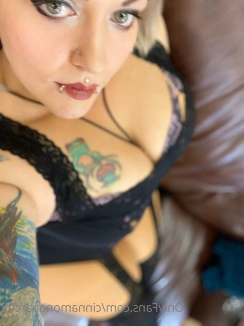 Cinnamon Anarchy [ cinnamonanarchy ] Onlyfans leaked photo 12791566 on Hotleaks.tv