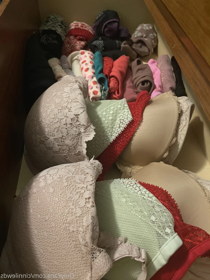 cinnilewds Onlyfans leaked photo 10250950 on Hotleaks.tv