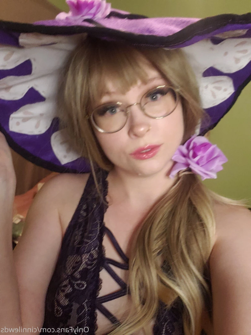 cinnilewds Onlyfans leaked photo 10251558 on Hotleaks.tv