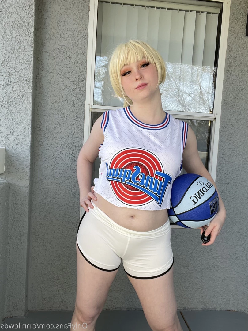 cinnilewds Onlyfans leaked photo 10253367 on Hotleaks.tv