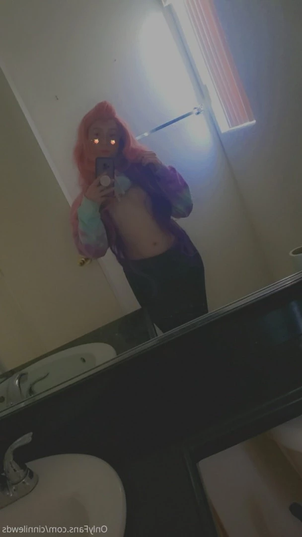cinnilewds Onlyfans leaked photo 10253913 on Hotleaks.tv