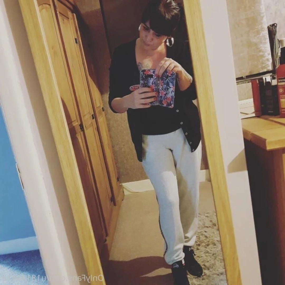 Mother&amp;daughter 18 39yo [ cjay_natalie ] Onlyfans leaked photo 8964193 on Hotleaks.tv