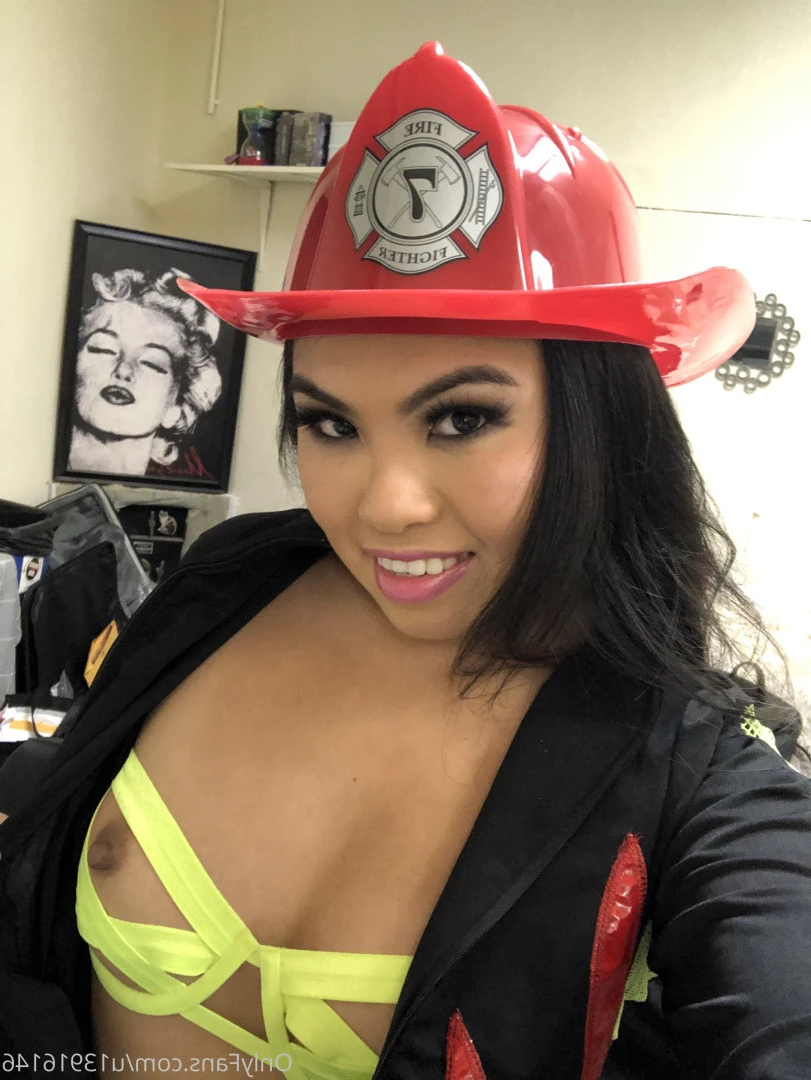 Cindy Starfall [ clubstarfall ] Onlyfans leaked photo 8747475 on Hotleaks.tv