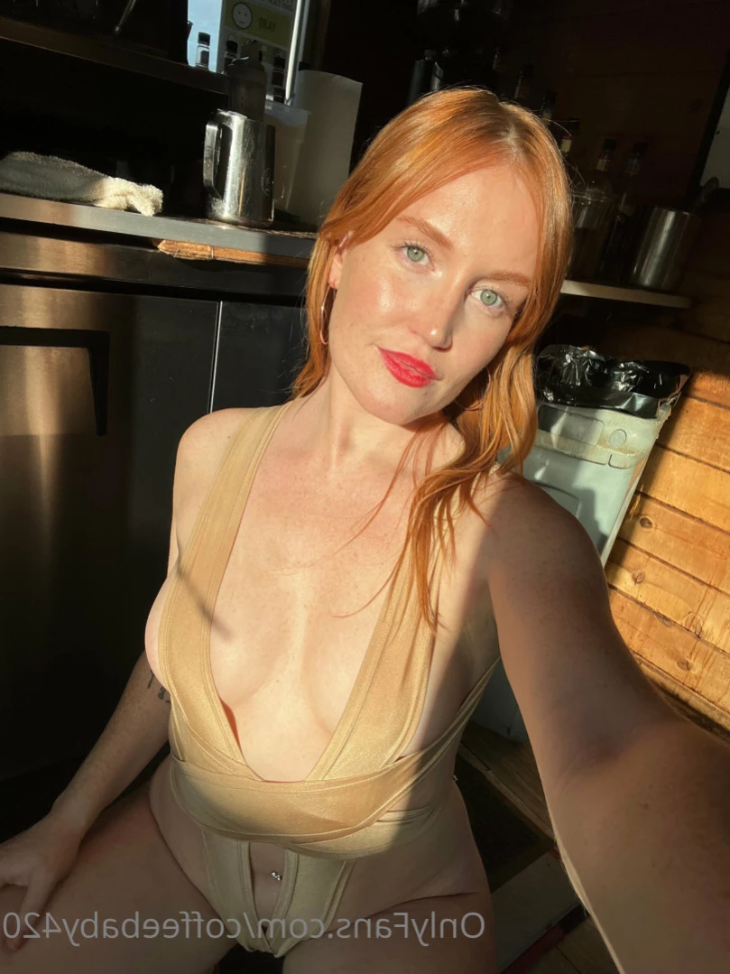 coffeebaby420 Onlyfans leaked photo 16181445 on Hotleaks.tv