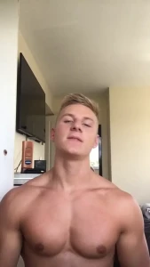 Featuring the hottest guys [ comeseethefun ] Onlyfans leaked video 10452049 on Hotleaks.tv