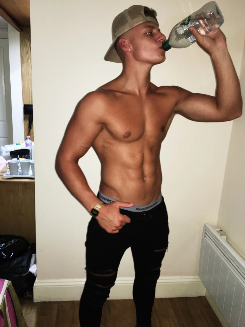 Featuring the hottest guys [ comeseethefun ] Onlyfans leaked photo 12435361 on Hotleaks.tv