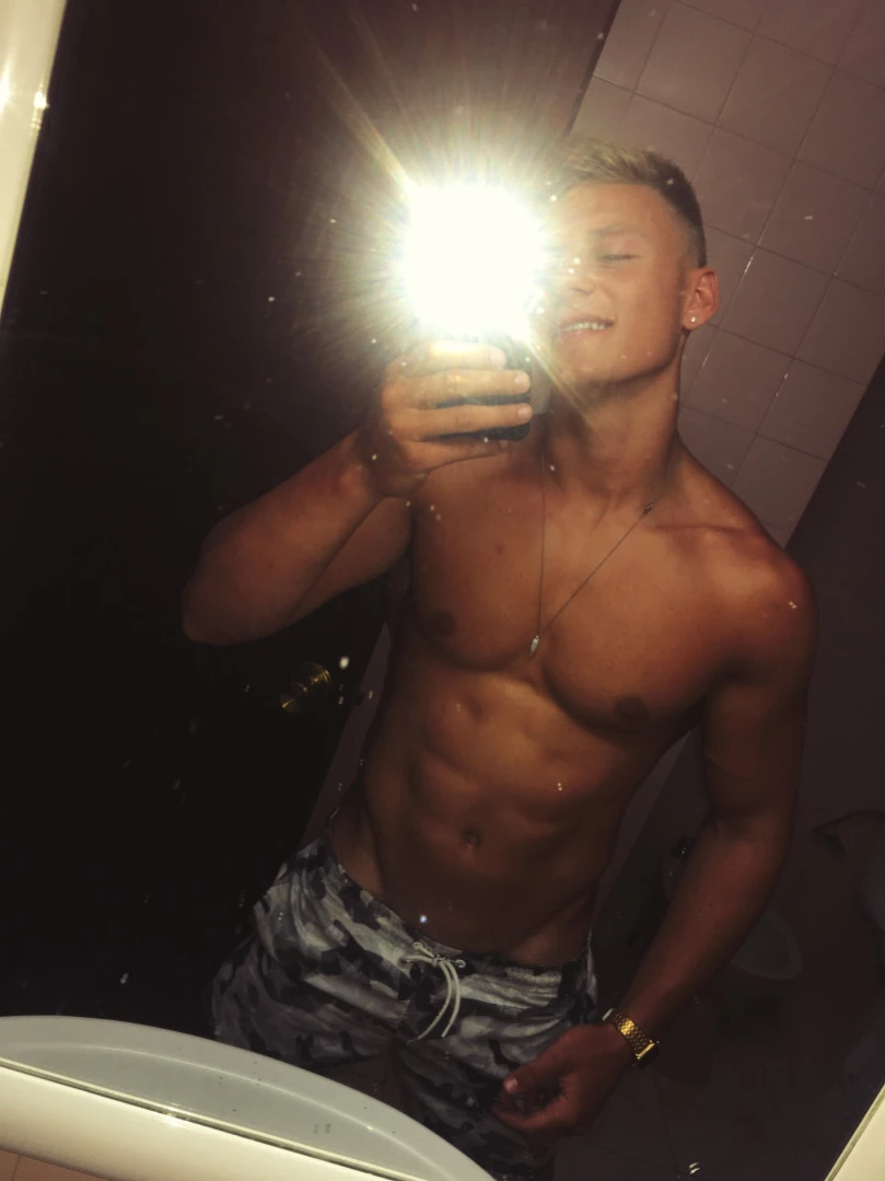 Featuring the hottest guys [ comeseethefun ] Onlyfans leaked photo 12671186 on Hotleaks.tv