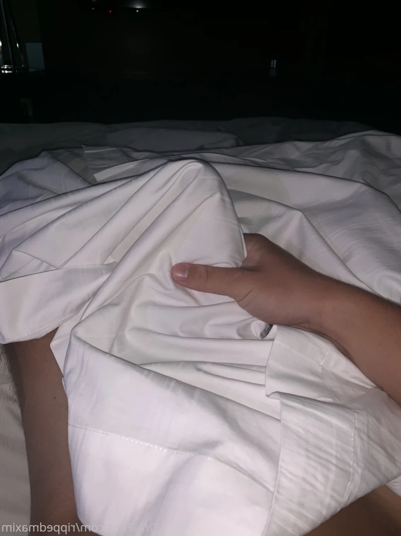 Featuring the hottest guys [ comeseethefun ] Onlyfans leaked photo 12674740 on Hotleaks.tv