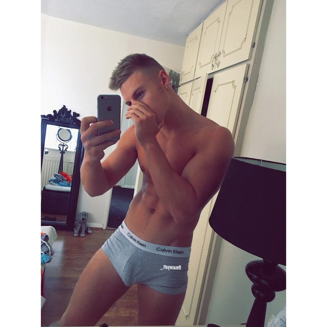 Featuring the hottest guys [ comeseethefun ] Onlyfans leaked photo 15337568 on Hotleaks.tv