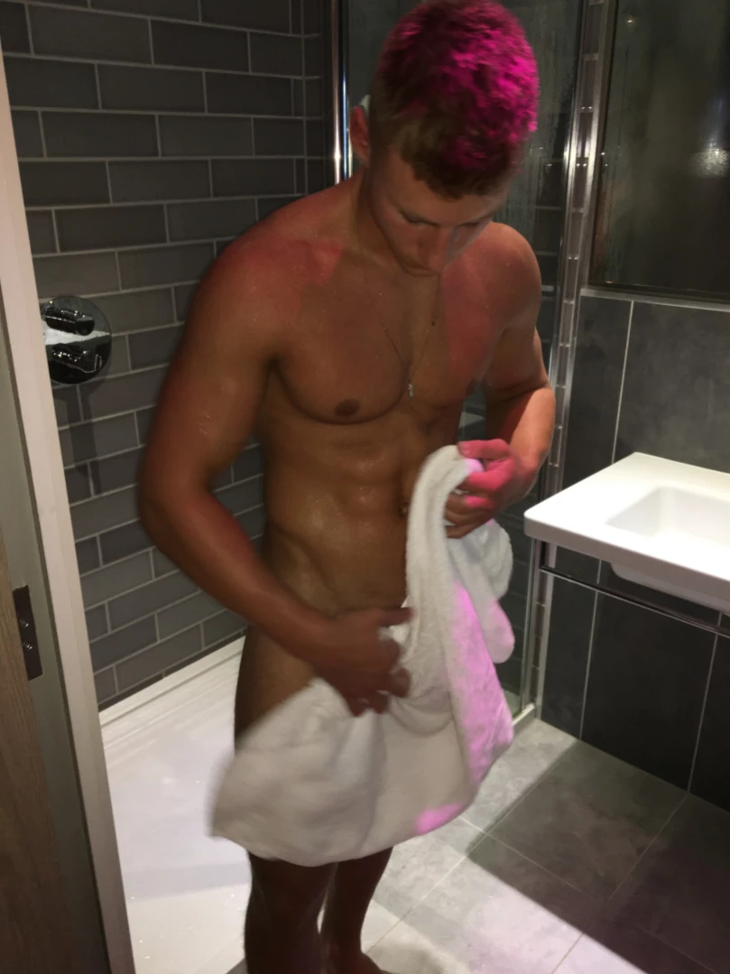 Featuring the hottest guys [ comeseethefun ] Onlyfans leaked photo 15354078 on Hotleaks.tv