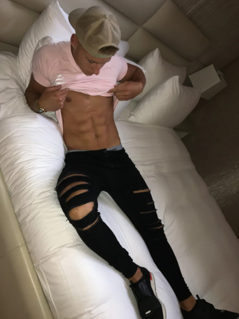 Featuring the hottest guys [ comeseethefun ] Onlyfans leaked photo 15675396 on Hotleaks.tv