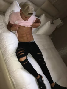 15675396