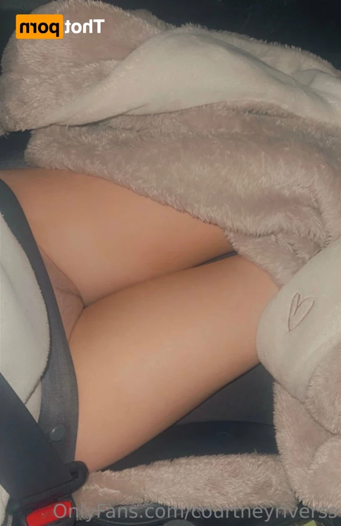 courtneyriverss Onlyfans leaked photo 14527809 on Hotleaks.tv