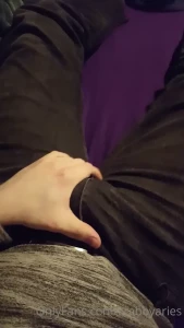 10450054