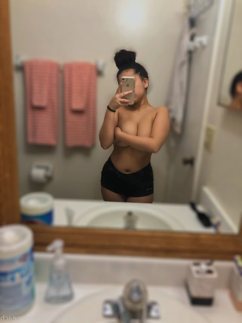 🍑Peach [ cremepeach ] Onlyfans leaked photo 9701270 on Hotleaks.tv